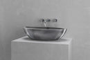 Oval vessel sink