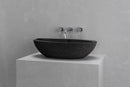 Oval vessel sink