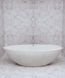 Freestanding Oval bathtub