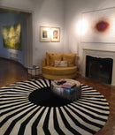 JAPAN SUN – Round Cowhide Rug in Black and White for Trade Professionals