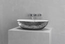 Oval vessel sink